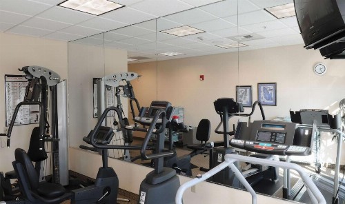 Hilton Garden Inn Oxnard/Camarillo - image 25