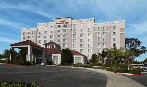 Hilton Garden Inn Oxnard/Camarillo - image 3