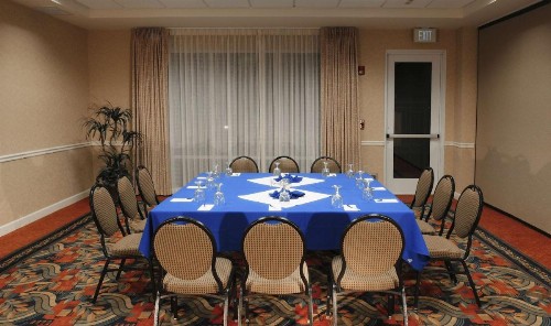 Hilton Garden Inn Oxnard/Camarillo - image 34