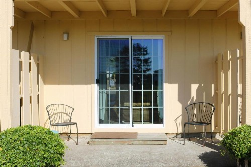 Pacific City Inn - image 23