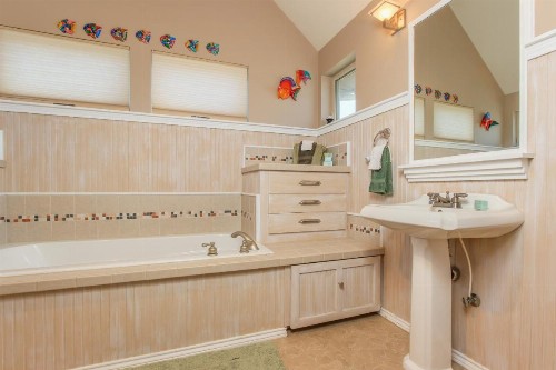Dory Days Beach House - image 10