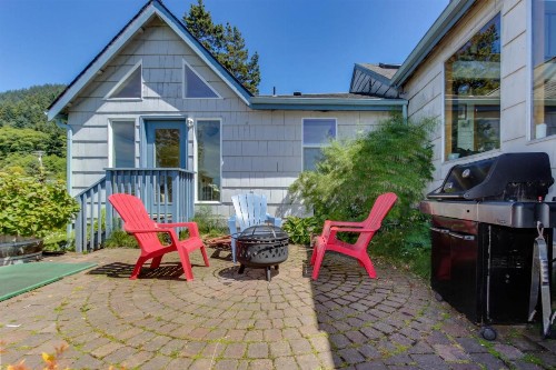The Whalen House - image 11