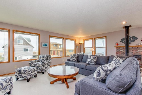 Two Views Vacation Home - image 1