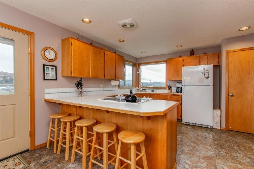 Two Views Vacation Home - image 6