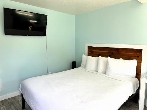 The Anchorage Motel - image 13