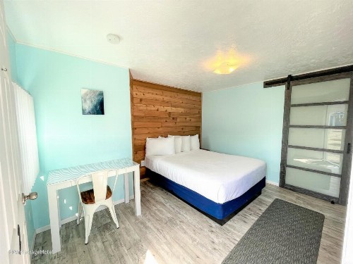 The Anchorage Motel - image 32