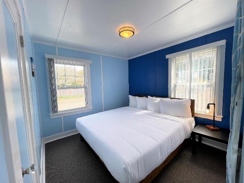 The Anchorage Motel - image 35