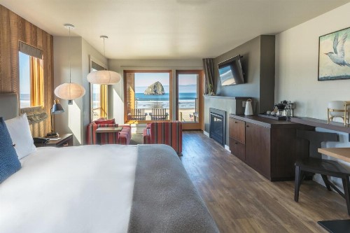 Headlands Coastal Lodge & Spa - image 10