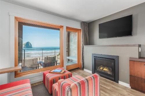 Headlands Coastal Lodge & Spa - image 12