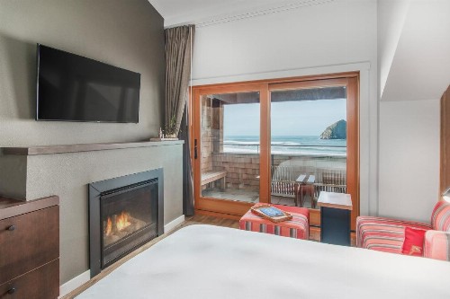 Headlands Coastal Lodge & Spa - image 22