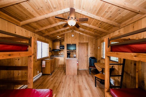 Hart’s Camp Airstream Hotel & RV Park - image 10