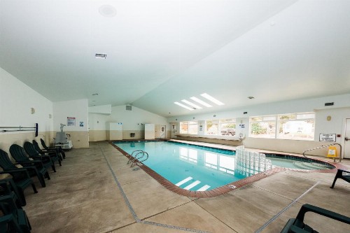 Hart’s Camp Airstream Hotel & RV Park - image 4