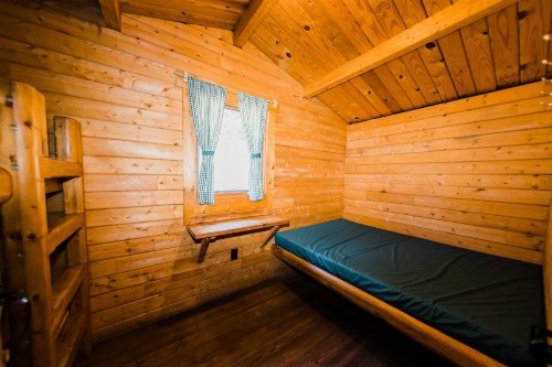 Hart’s Camp Airstream Hotel & RV Park - image 9