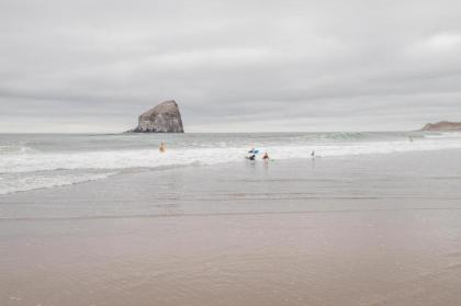 Pelicans Perch Pacific City - image 9