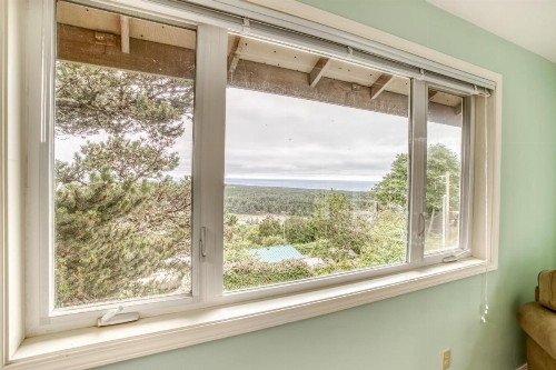 Sandpiper Cottage - image 11