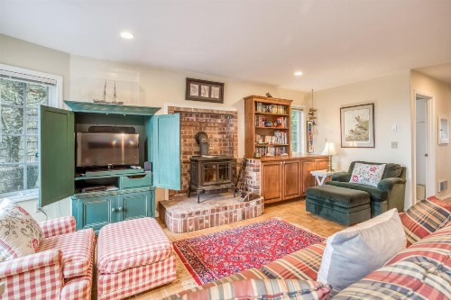 Sandpiper Cottage - image 13