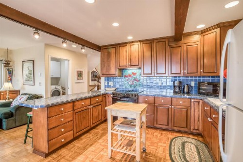 Sandpiper Cottage - image 37