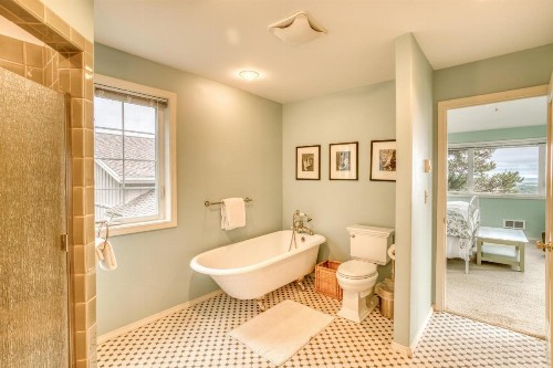 Sandpiper Cottage - image 4