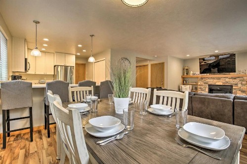 Pacific City Home with Hot Tub Pets Allowed! - image 8