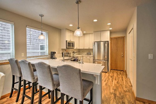 Pacific City Home with Hot Tub Pets Allowed! - image 9