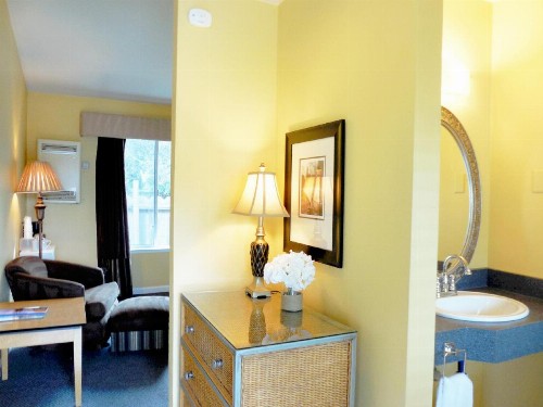 Sea Breeze Inn - Pacific Grove - image 5