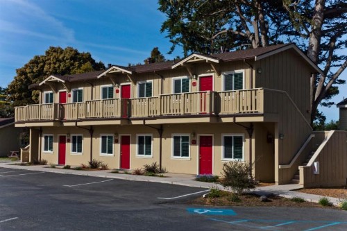 Monterey Peninsula Inn - image 24