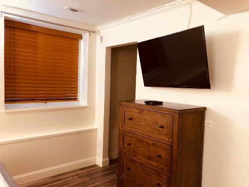 Pacific Grove Inn - image 12