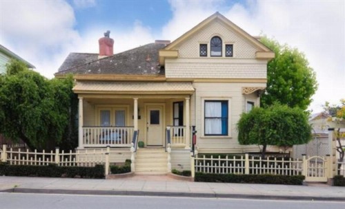Pacific Grove Inn - image 1
