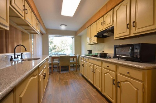 Best Western The Inn & Suites Pacific Grove - image 31