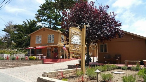 Sunset Inn Pacific Grove - image 24