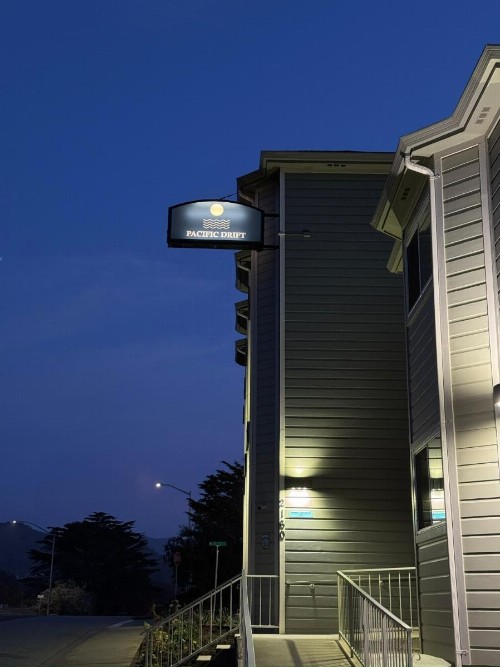 Americas Best Value Inn San Francisco/Pacifica - image 4