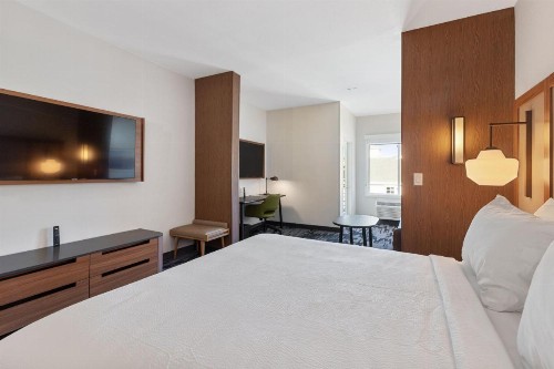 Fairfield by Marriott Inn & Suites San Francisco Pacifica - image 20