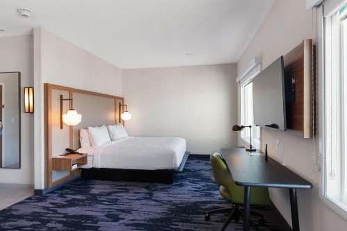 Fairfield by Marriott Inn & Suites San Francisco Pacifica - image 7