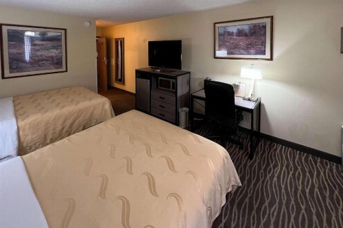 Quality Inn Pagosa Springs - image 7