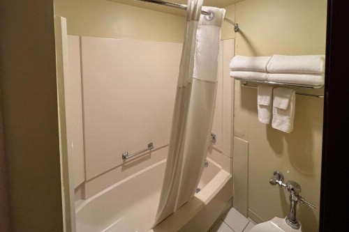 Quality Inn Pagosa Springs - image 9