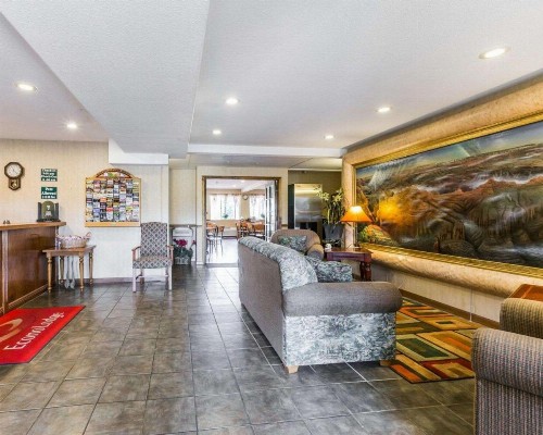 Econo Lodge Pagosa Springs - image 2