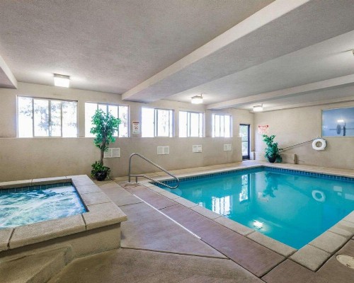 Econo Lodge Pagosa Springs - image 7