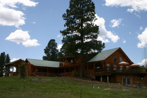 Elkwood Manor Bed & Breakfast - image 11
