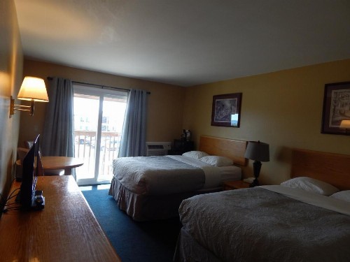 Alpine Inn - image 22