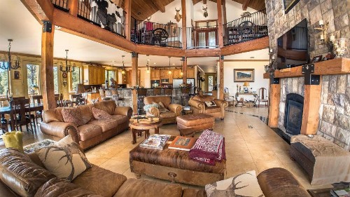 Elktrace Bed and Breakfast - image 35