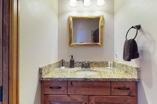 Cobblestone River Resort - image 4