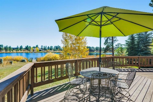Lakeside Lodge - image 12
