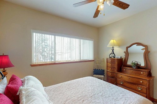 Whispering Pines 924 - image 11