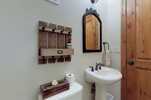 Whispering Pines 924 - image 2