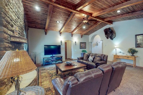 Brody House - image 7