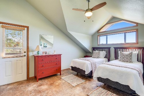 Pine Vista - image 12