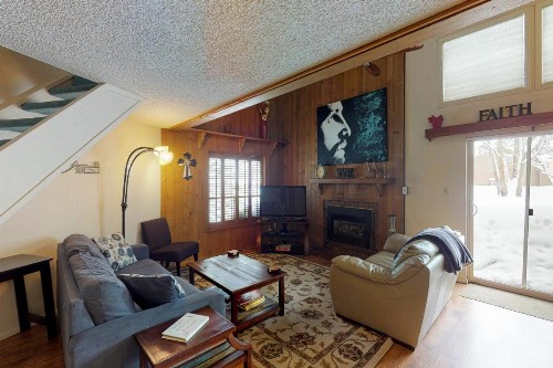 Pines 4013