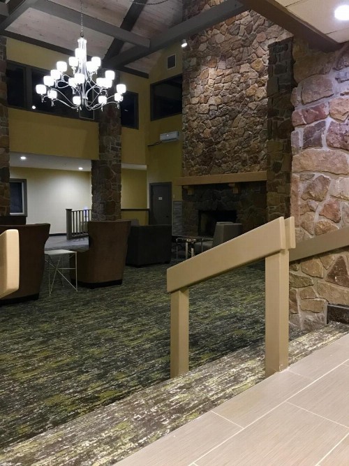Pagosa Lodge - image 10