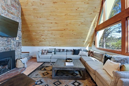Mesa Dr Retreat - image 12