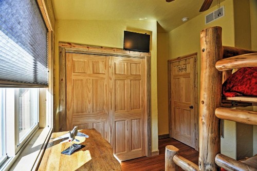 Pagosa Springs Apartment - Hot Tub and Spacious Deck - image 10